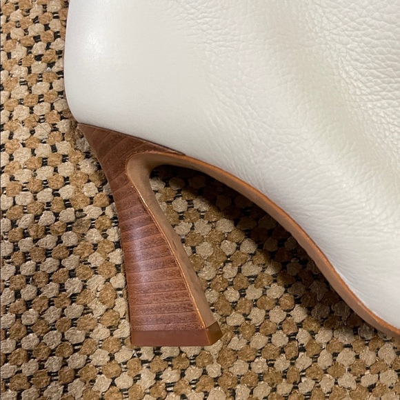 Boots SCHUTZ White Heeled Knee-High Boots leather- year round 3 1/2” heel - Picture 3 of 6